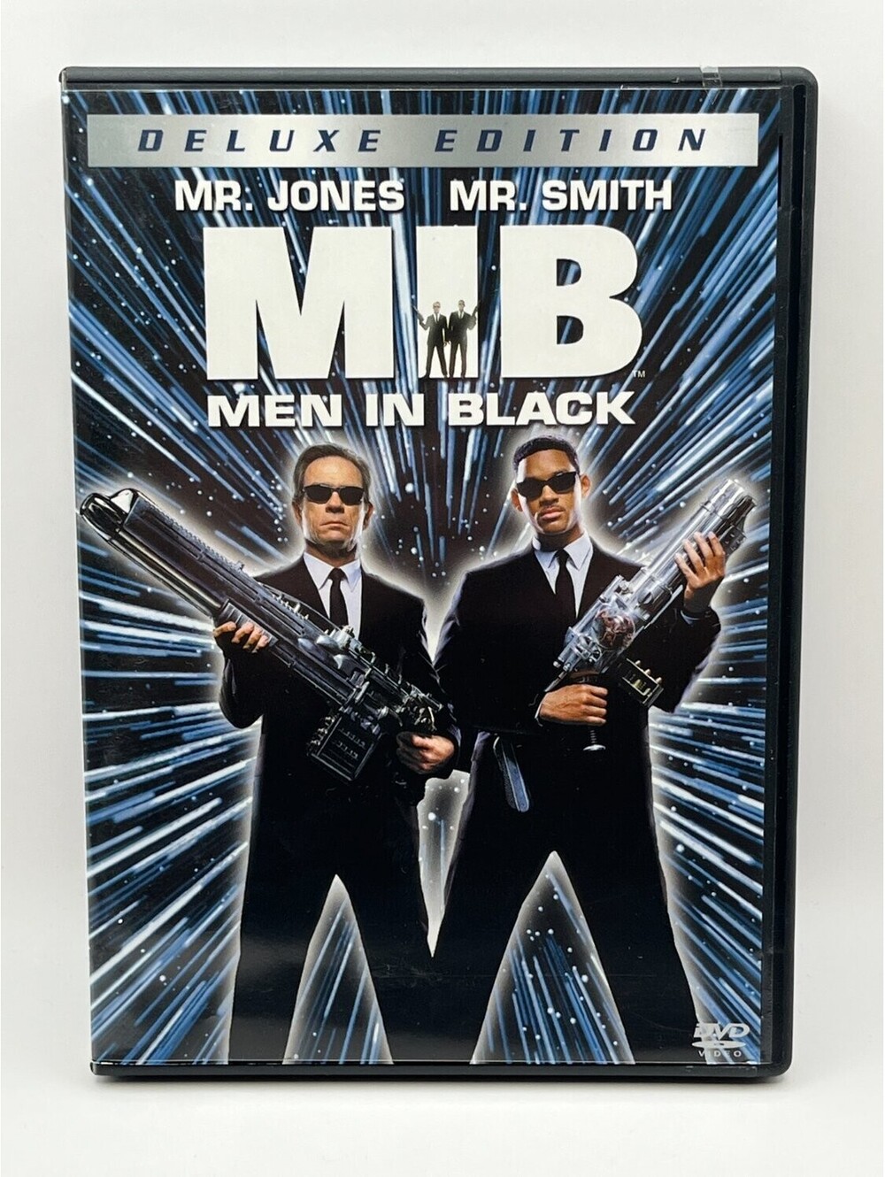 Men in Black DVD Deluxe Edition Will Smith 2002 Sci-Fi & Barry Sonnenfeld